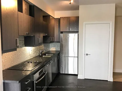 28 Uptown Dr #522 Photo 1