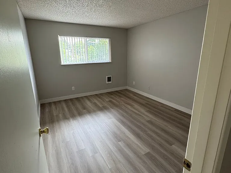 Keystone East — Photo 17