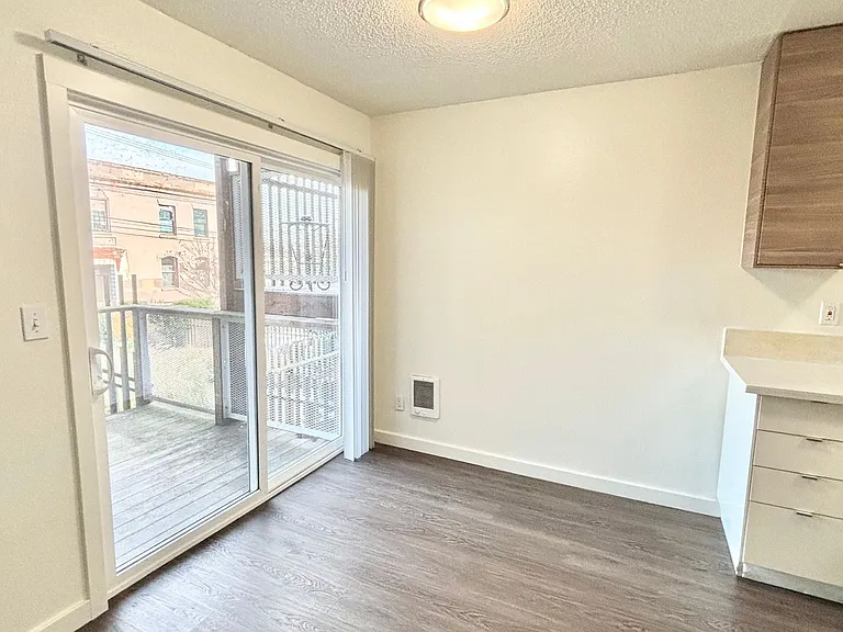 Holgate Lofts — Photo 29