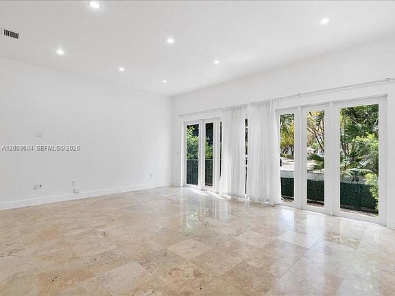 5th image of 3502 NE 166th St