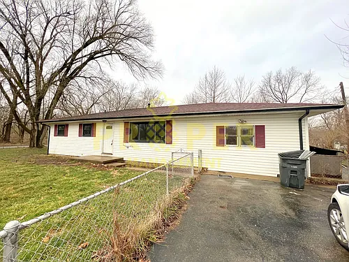 5107 Genesee Ave Photo 1