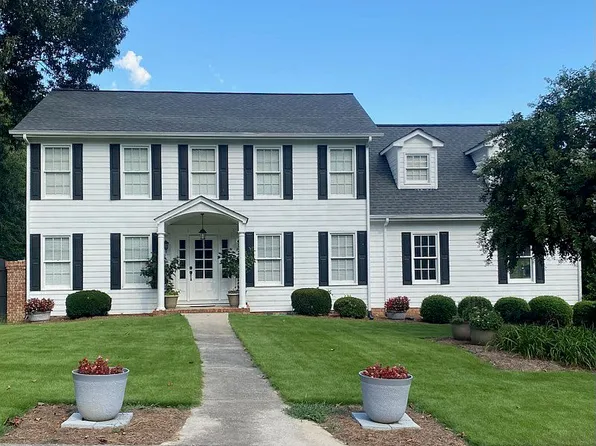 1700 Wellington Dr, Dalton, GA 30720