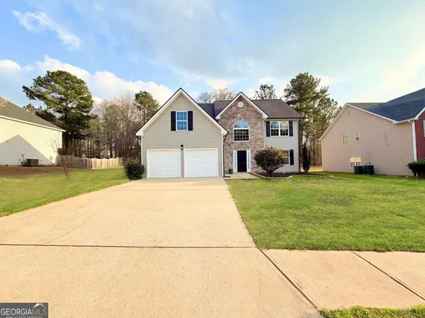 227 Millstone Dr, Hampton, GA 30228
