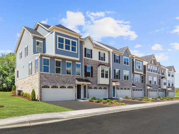 8 Clausen Ct #97, Budd Lake, NJ 07828