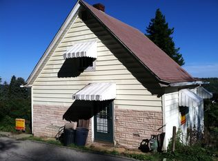 80 Laurel Rd, Charleroi, PA 15022