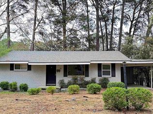 12 Woodcliff Cir, Little Rock, AR 72204