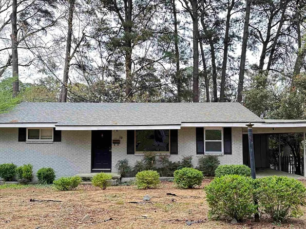 12 Woodcliff Cir, Little Rock, AR 72204