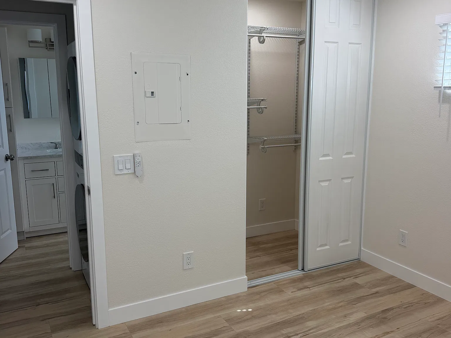 1 bed, 490 sqft, $3,100 — Photo 3
