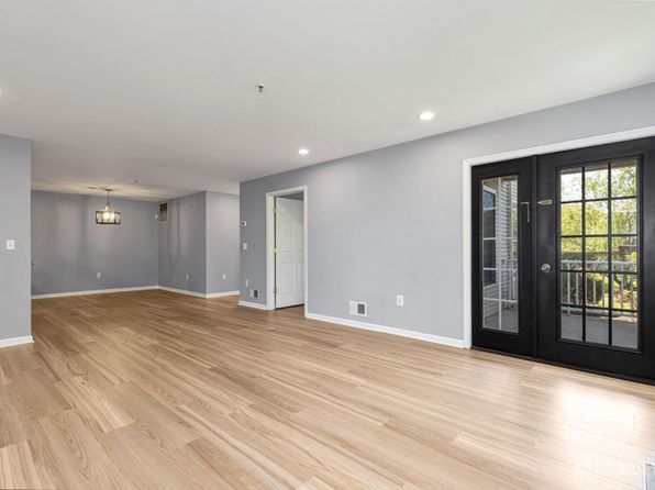 1 Lackland Ave, Piscataway, NJ 08854