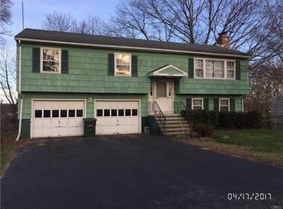 300 Anton Dr, Bridgeport, CT 06606