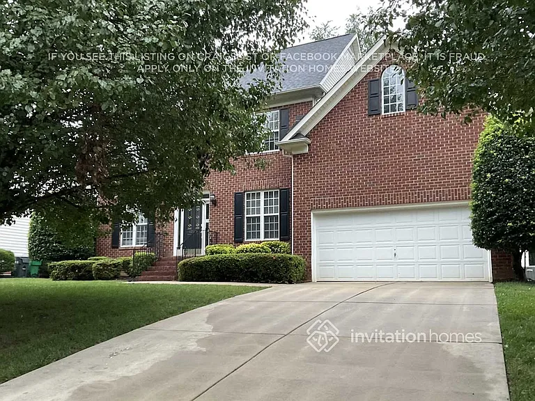 12515 Ivey Creek Dr — Photo 2