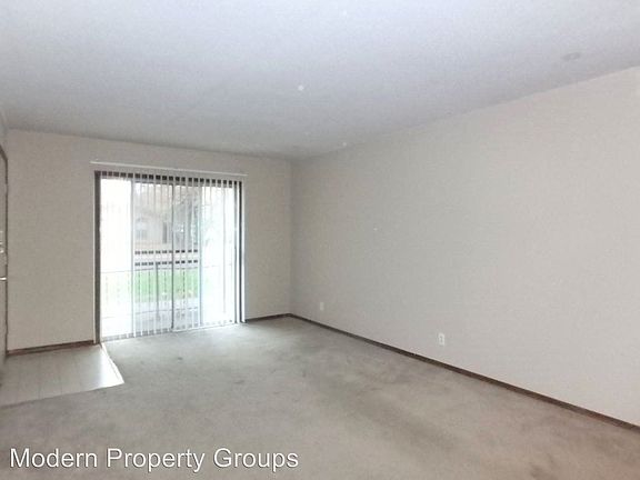 5th image of 108 Sieville Ave APT 100