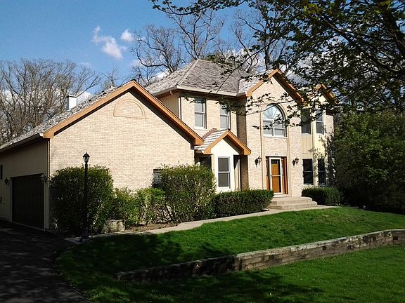 2nd image of 1611 Far Hills Dr