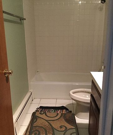 5th image of 523 N Pleasant Dr