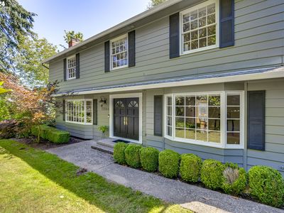 17644 Tree Top Ln, Lake Oswego, OR, 97034