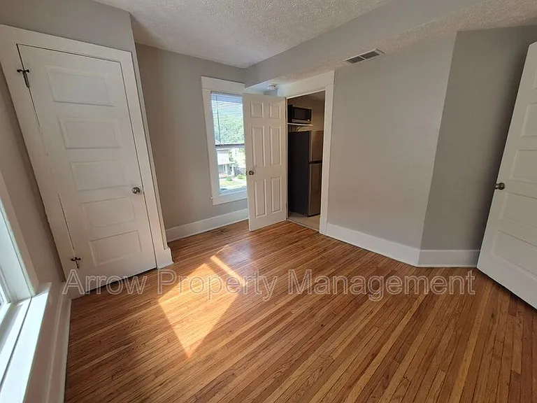 2727 P St #3 — Photo 6