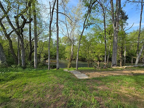 3rd image of 96 & 98 0 River Ridge Dr