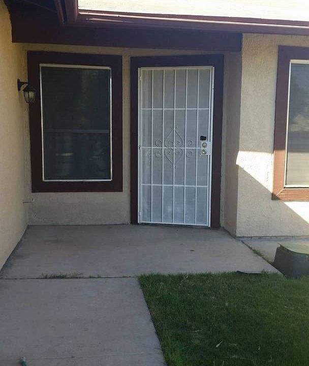 2410 W Heil Ave, El Centro, CA 92243 | Zillow