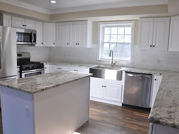 Newly renovated kitchen 