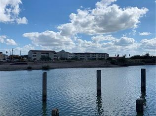 1331 Harbor Island Dr, Port Isabel, TX 78578