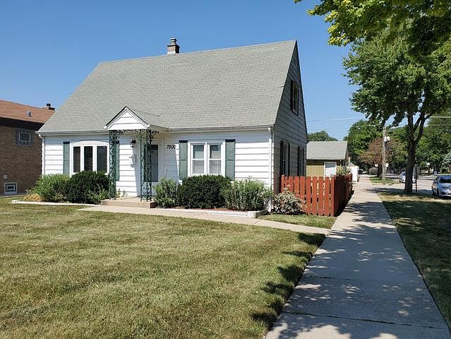 1st image of 7500 W Winona St