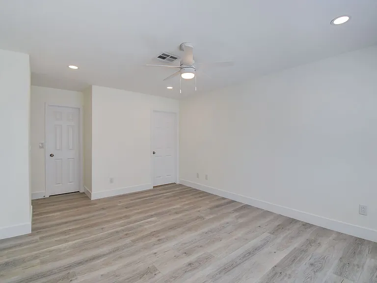 105 Gooseberry Ln — Photo 17