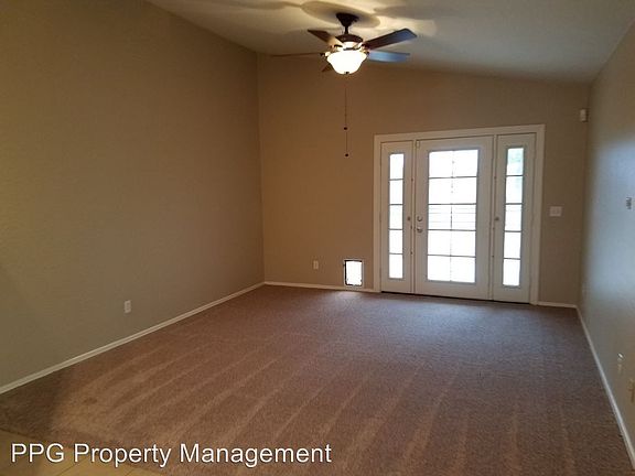 3rd image of 12210 N 130th Dr