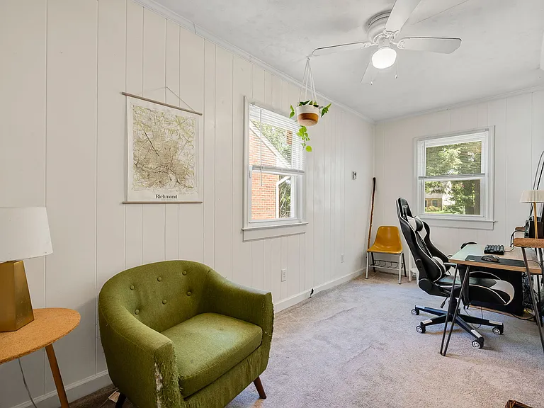 122 Hanover Ave — Photo 10