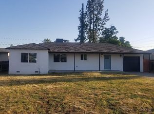 128 W Sandra Ave, Tulare, CA