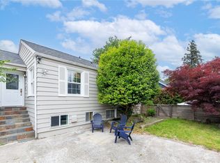 6675 Beveridge Pl SW, Seattle, WA 98136