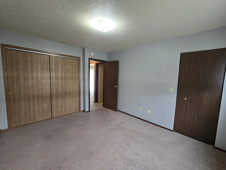 101 16th Ave NW #16 — Photo 13