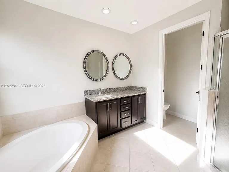 7232 Maidstone Dr — Photo 8