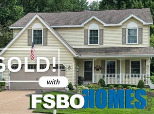 1333 Terrace Park Dr, Bettendorf, IA 52722