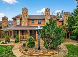 2018 Avignon Ct #C, Saint Charles, MO 63303