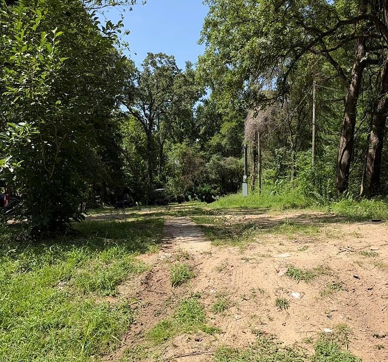 1st image of 1504 An County Rd #419