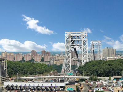 2077 Center Ave APT 17K, Fort Lee, NJ, 07024