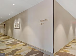201 N 8th St Unit 811, Philadelphia, PA 19106