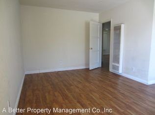 2246 Granada Ave, Long Beach, CA 90815