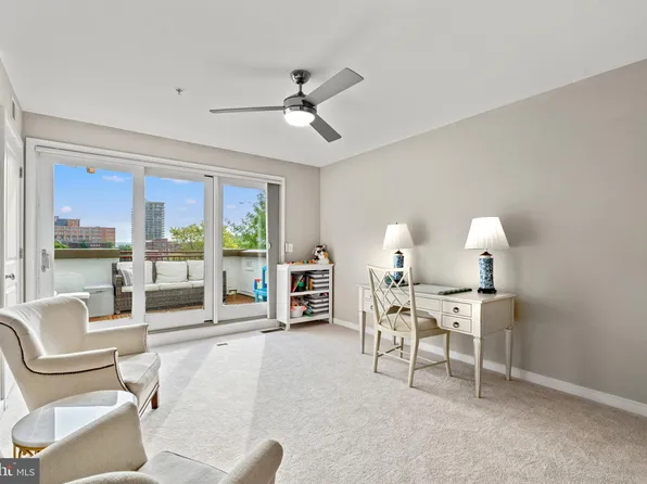 810 Snowden Hallowell Way, Alexandria, VA 22314