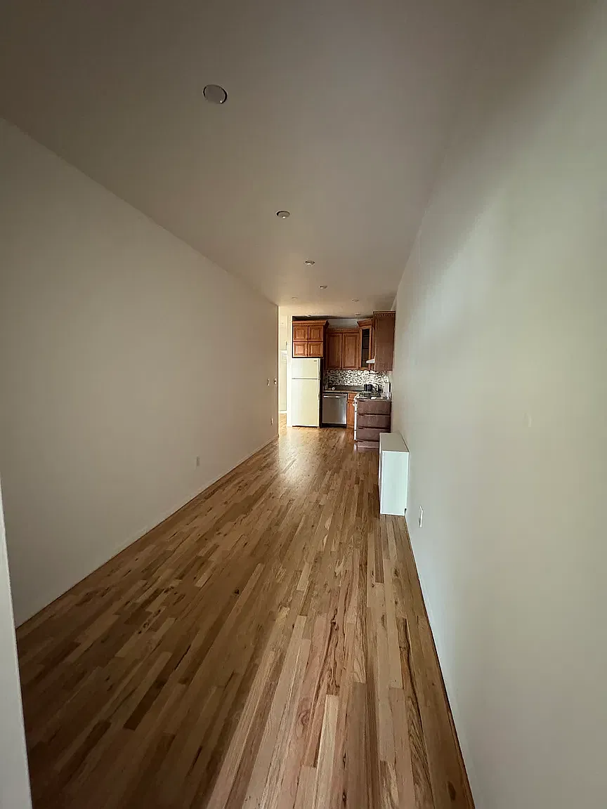534 Prospect Avenue — Photo 3