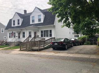 11 Grant St, Maynard, MA 01754