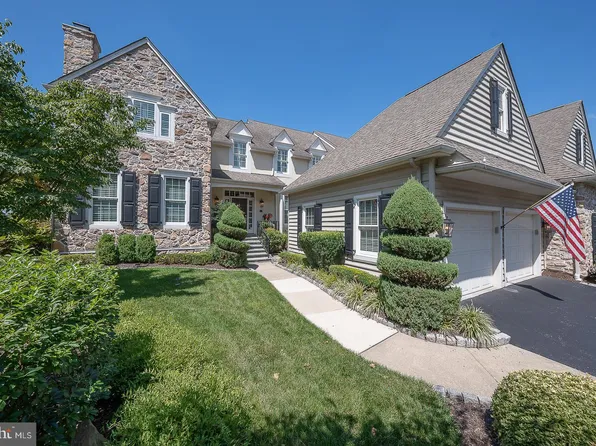 337 Applebrook Dr, Malvern, PA 19355