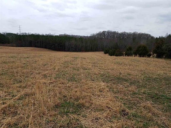 2nd image of 286 County Rd