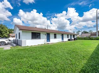 224 Jackson Ave, Greenacres, FL 33463