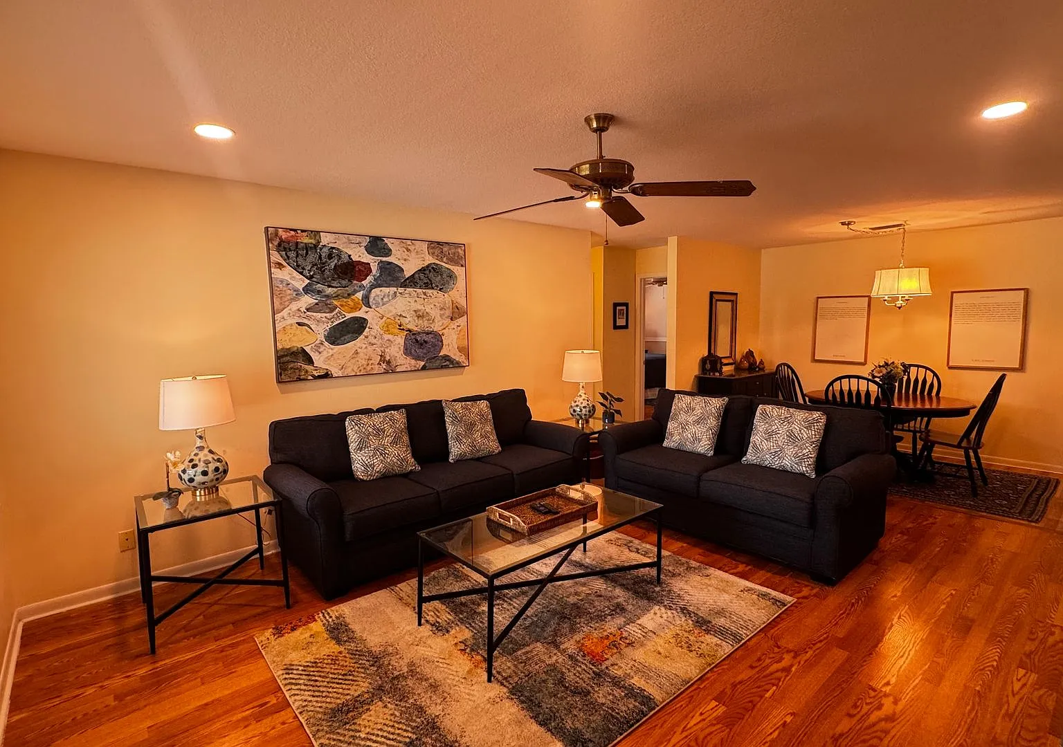 Stunning Villa in the Heart of On Top of the World 55+ community — Photo 2