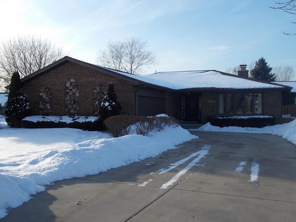 1st image of 14446 S Mallard Dr