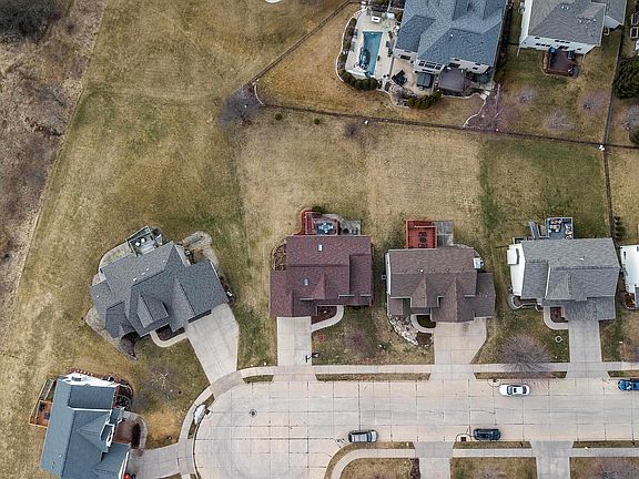 3rd image of 6707 N Buckeye Dr