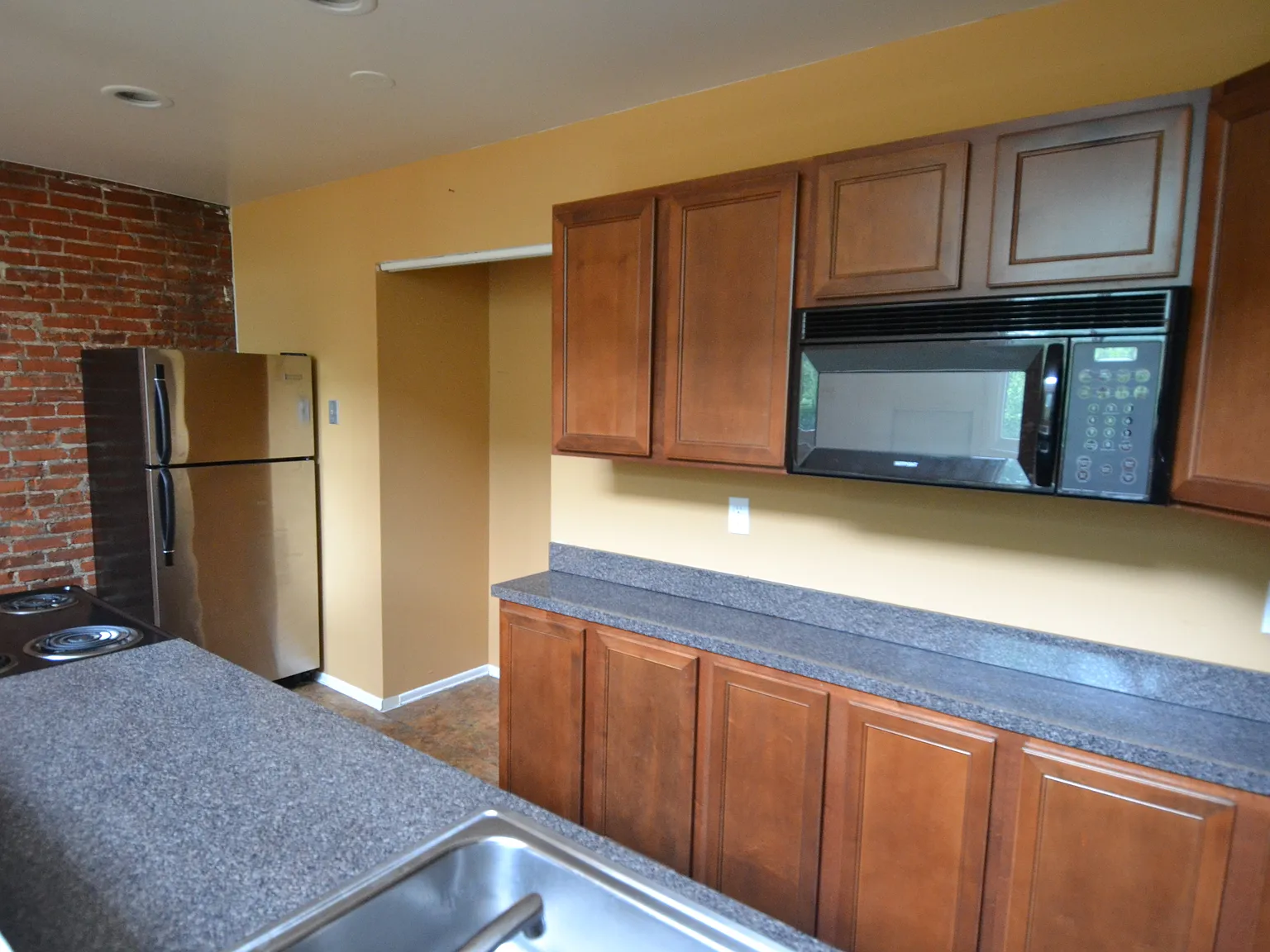 1 bed, 1.5 bath, 950 sqft, $2,695 — Photo 4