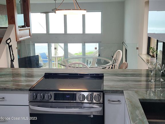 4th image of 2711 S Highway A1a #2711