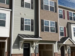 103 Olga Dr, Martinsburg, WV 25403